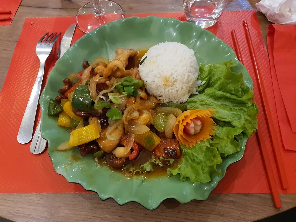 Poulet Au Noix de Cajou